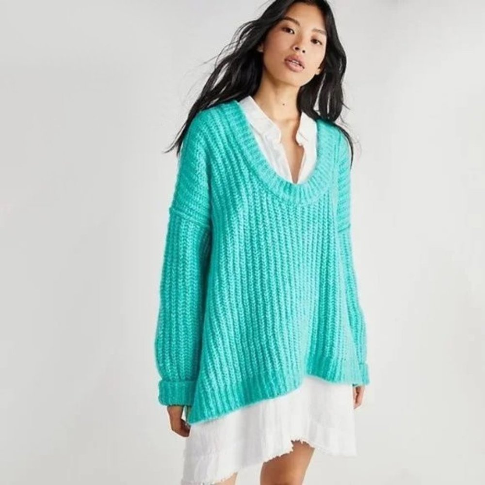 NWT Free People teal chunky knit V-neck sweater, XS - Picture 1 of 11